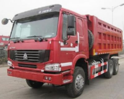 中國(guó)重汽集團豪沃品牌卡車(chē)